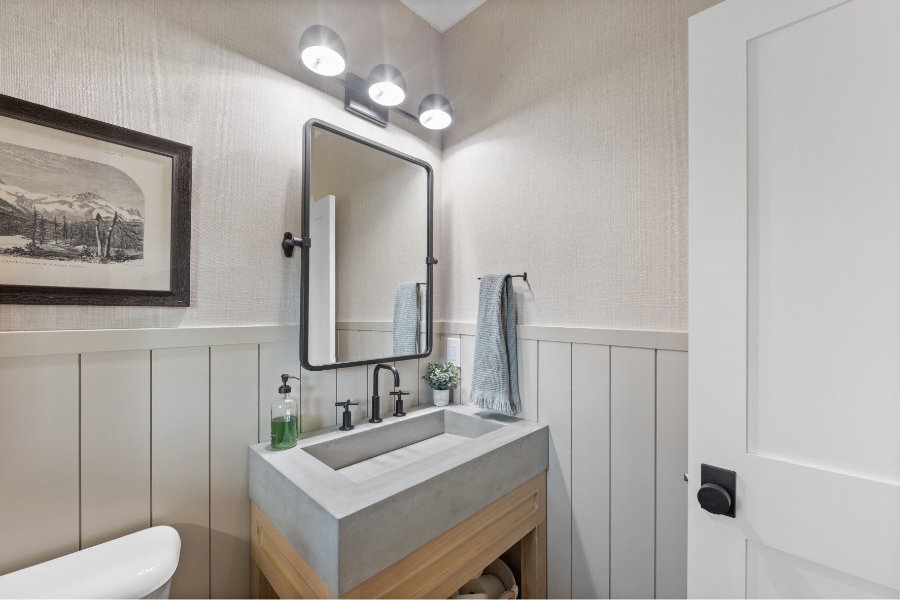 Custom Concrete Vanities in Salt Lake City, UT